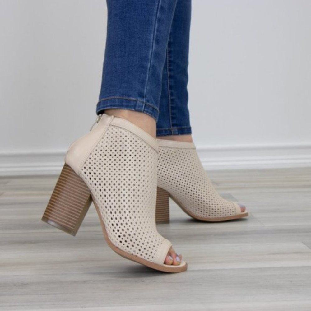 Off White Perforated Heeled Open Toe Ankle Boots - Picture 8 of 8